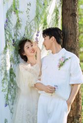 -雅云婚纱摄影工作室旗舰店