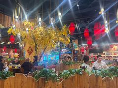 -老滇山寨•云南特色菜•地方菜•民族风情歌舞表演(金碧店)