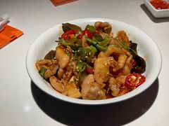 -鸣记脆皮烤鱼·海鲜烤鱼(三八广场店)