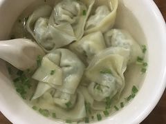-潘国仙耳光馄饨(黄家阙路店)