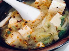 -闫家驴肉老店(华电一校店)