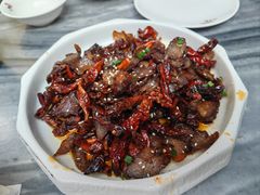 辣香牛干巴-蔼若春.传承三十年云南菜(金碧公园店)