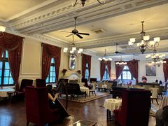 -Salon de Ville浦江汇(上海外滩华尔道夫酒店店)