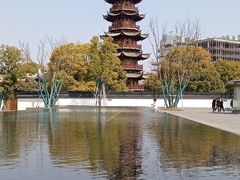 -龙华寺