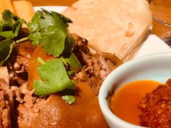 二姐夫熏肘子-瓷器(Market City)
