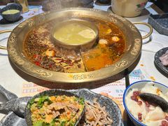 -哥老官重庆美蛙鱼头(龙湖杭州金沙天街店)