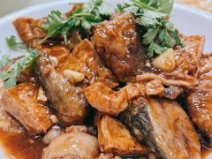 鲅鱼炖豆腐-春水锅贴·传统鲁菜(大明湖店)