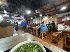 -陇上全荟兰州传统牛肉面(延吉路店)