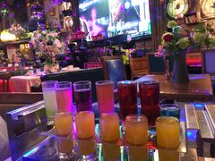 彩虹斗酒-贝贝龙虾·音乐餐厅(昌平东关店)