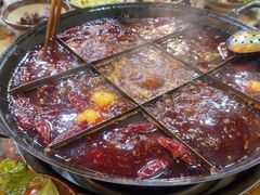 -正南齊北重庆老火锅(光华村直营店)
