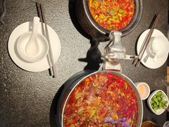 -万重锦·人文川菜馆(骡马市店)