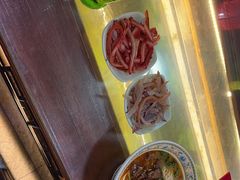 -金杨拉面王小吃面馆·牛三宝面·红烧牛肉粉