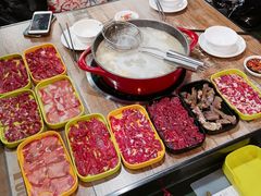 -彩鹿·潮汕·鲜牛肉·自助火锅(伊电园店)