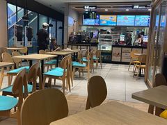 大堂-德克士(崂山百货店)