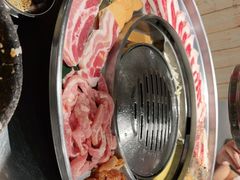 -哈哈碳都·牛肋条无限自助烤肉(台江万达店)
