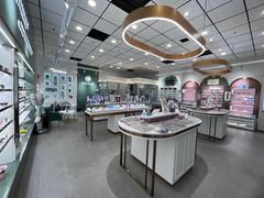 -GOOMI久米眼镜·蔡司·依视路·明月官方授权店(龙德紫金店)