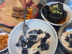-湘下佬·老长沙吃货铺(酃湖万达店)