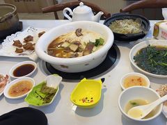 -陆记鹅庄·潮汕菜·狮头鹅(大仟里店)