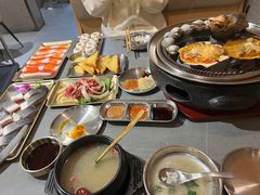 -围炉肉舍丹东海鲜烤肉·烤活鳗(步行街店)