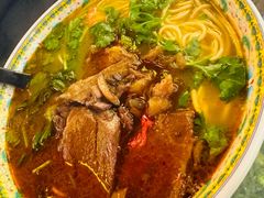 -金杨拉面王小吃面馆·牛三宝面·红烧牛肉粉