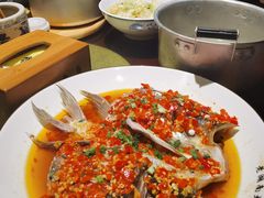好剁椒鱼头-老湖南民间菜·牛肉十八炒(花都店)