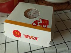 -麦当劳(展览馆店)