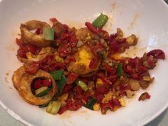 -阿瓦山寨·湘菜现炒·剁椒鱼头王(咸阳总店)
