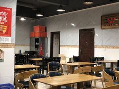 大堂-邢老三肉丸糊辣汤(西安总店)