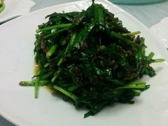 韭菜炒地衣-楠山第一人家风味馆