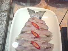 -鸽子侯·家宴·平价海鲜(市图书馆店)