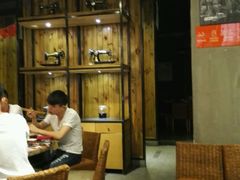 -佬土鹅肠火锅(中建大观店)