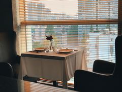 -GreyWhale灰鲸餐厅(武汉国际广场店)