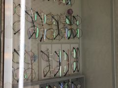 -明月眼镜(三坝店)