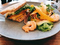 鲜虾牛油果-Moka Bros 摩卡站(西单大悦城店)