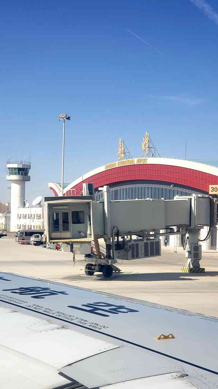 敦煌国际机场图片