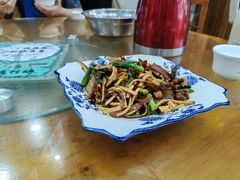 -记忆湘菜馆(芙蓉镇店)