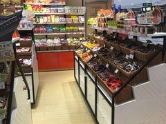 零售区-来伊份1038(新村路三店)