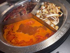 -廖掌柜·重庆鲜货火锅(上海首店)