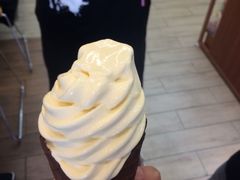 -全家便利店(宜山路站店)