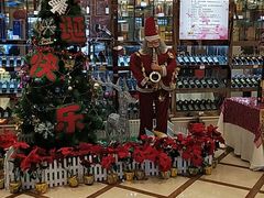 -沪华海鲜大酒楼(南汇店)