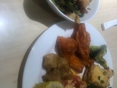 -梦航彩虹之约自助餐厅(华府天地店)