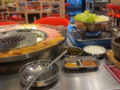 -哈哈碳都·牛肋条无限自助烤肉(台江万达店)
