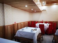 -乡土特色.冷锅鱼.牦牛肉汤锅