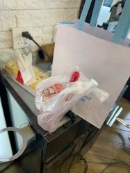 -一東造型烫发染发