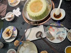 -得意咚瓜·顺德鱼生·冬瓜火锅(深圳首店)