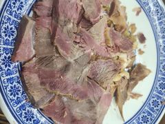 -崇德楼水盆牛羊肉泡馍馆(文艺路店)