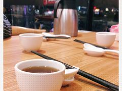-裕记烧腊连锁餐饮(国商分店)