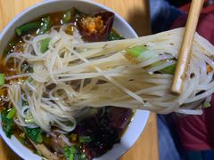 辣子鸡-越洋肖氏老米线(杨家坪店)