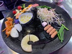 -豚豚家돈돈가韩国锅盖烤肉(新北万达店)