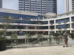 -浦江城市生活广场(江月路店)